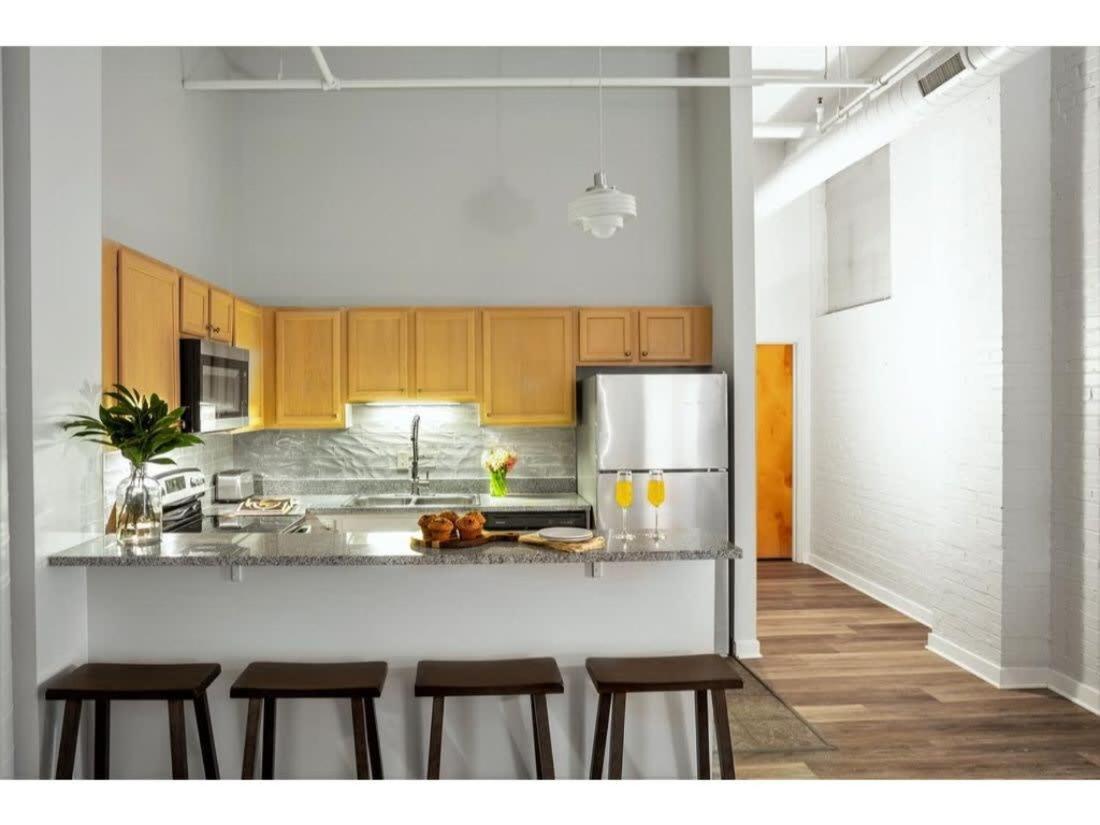 Beautiful 2Br 2Ba In The Block By Cozysuites إنديانابوليس المظهر الخارجي الصورة